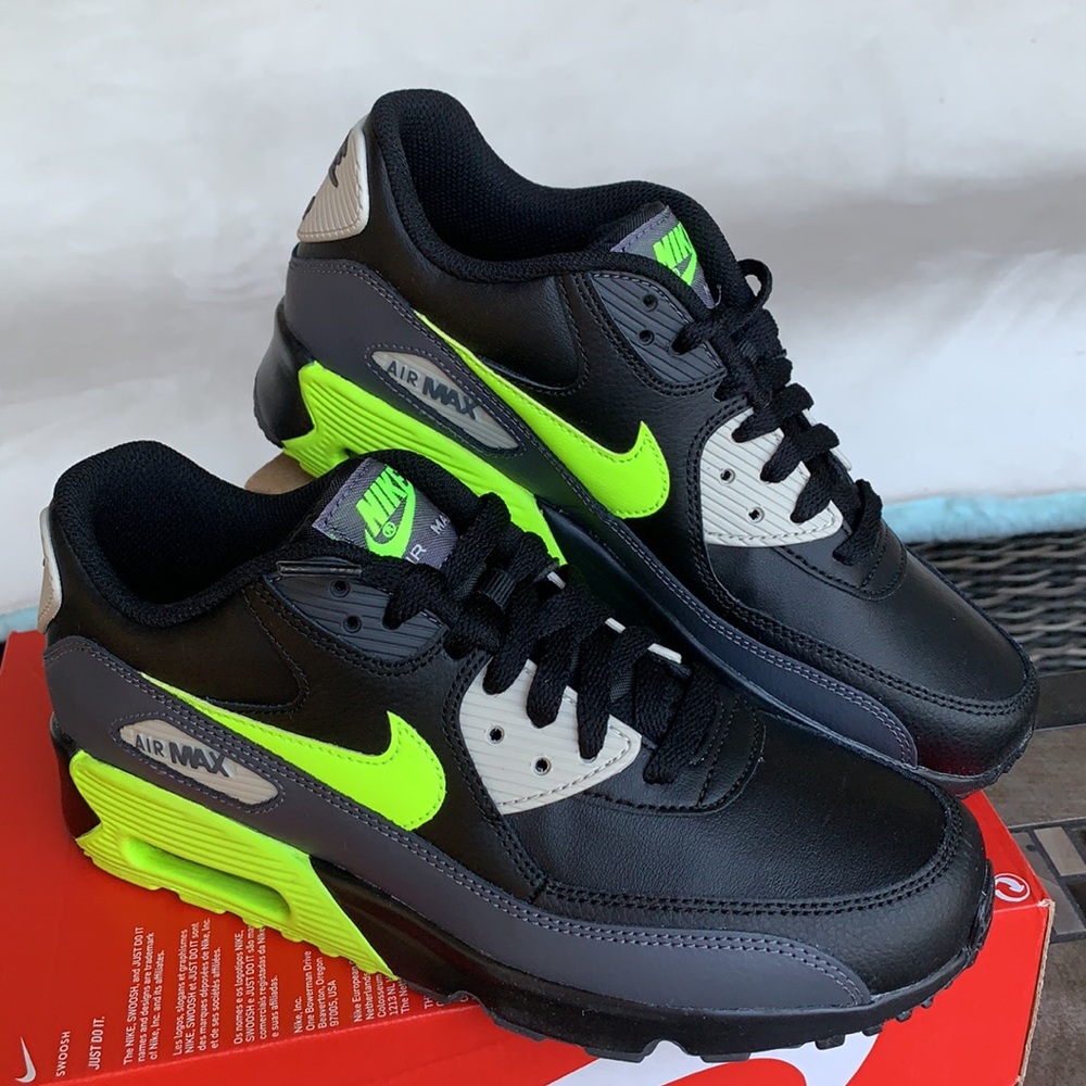 NIKE AIR MAX 90 LTR WMNS - Picture 6 of 14